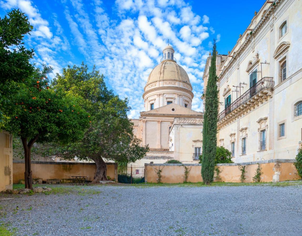 Palazzo Trigona Dependance Noto Exterior foto