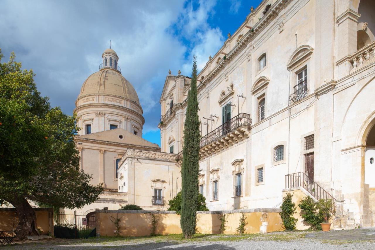 Palazzo Trigona Dependance Noto Exterior foto